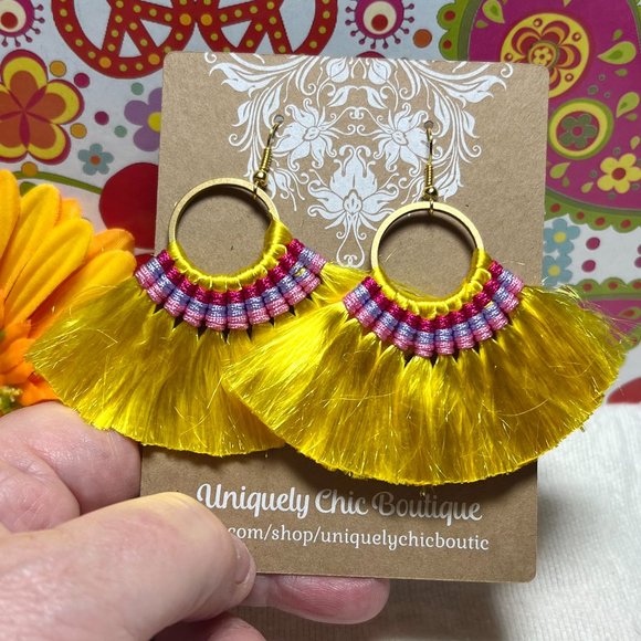 Med Fan Tassel Earrings Yellow Hoops Smooth Shiny Silky Fringe Drop Dangles NWT - Picture 3 of 4